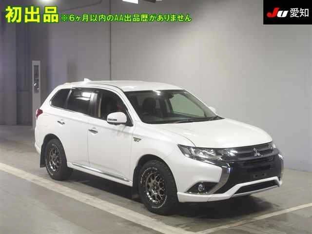 4137 MITSUBISHI OUTLANDER PHEV GG2W 2015 г. (JU Aichi)